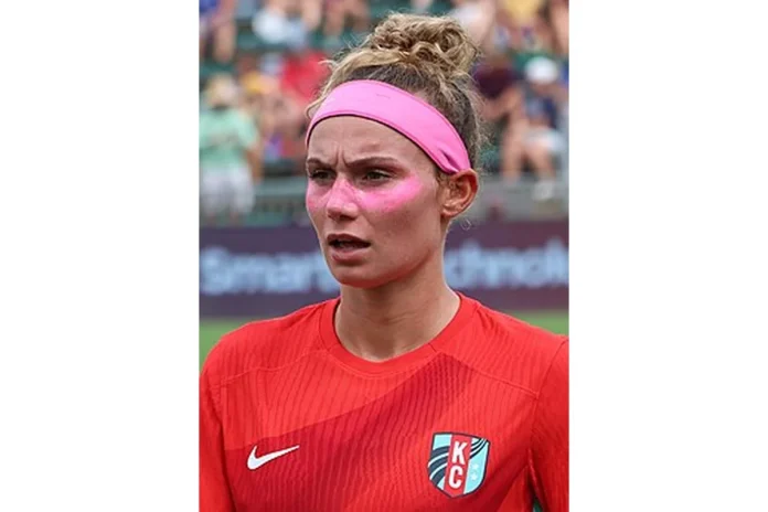Image of Ellie Wheeler