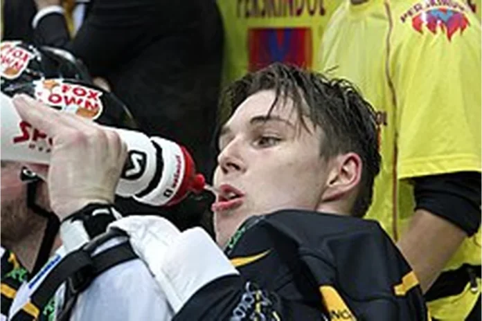 Image of Elvis Merzlikins