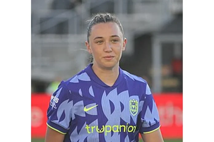 Image of Emily Mason