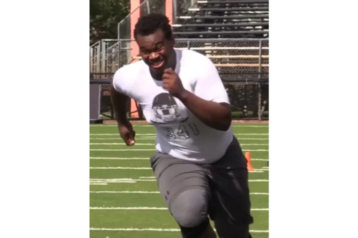 Image of Evan Neal