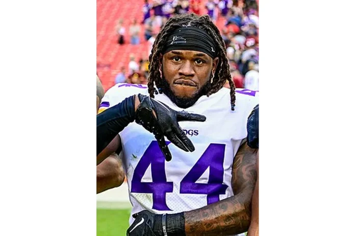 Image of Josh Metellus