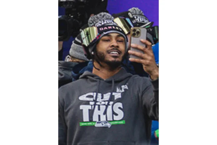 Image of Kenny McIntosh
