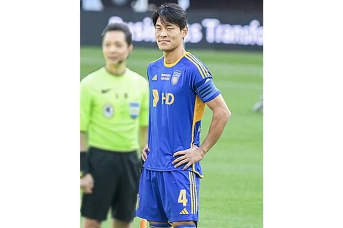 Image of Kim Kee-Hee