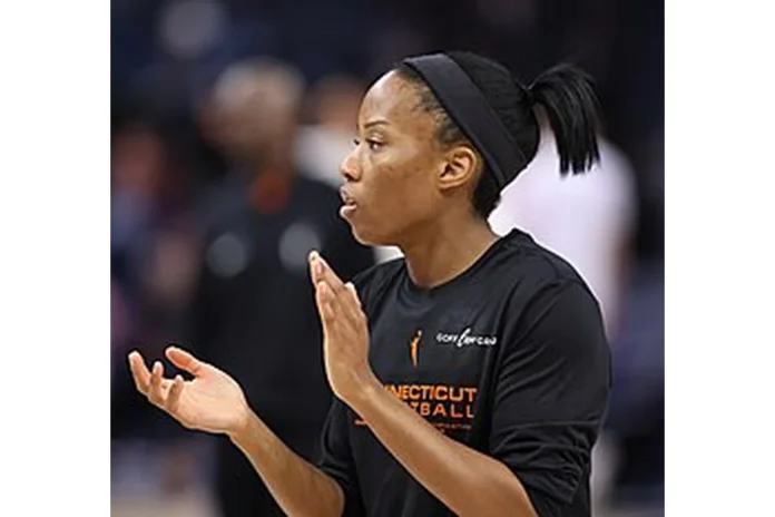 Image of Lindsay Allen