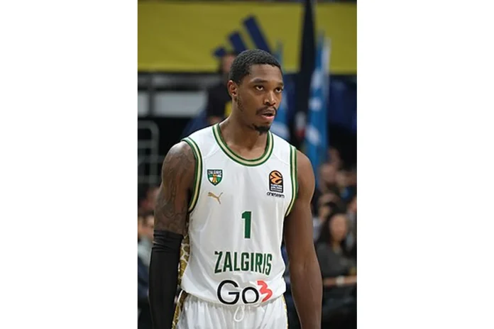 Image of Lonnie Walker IV