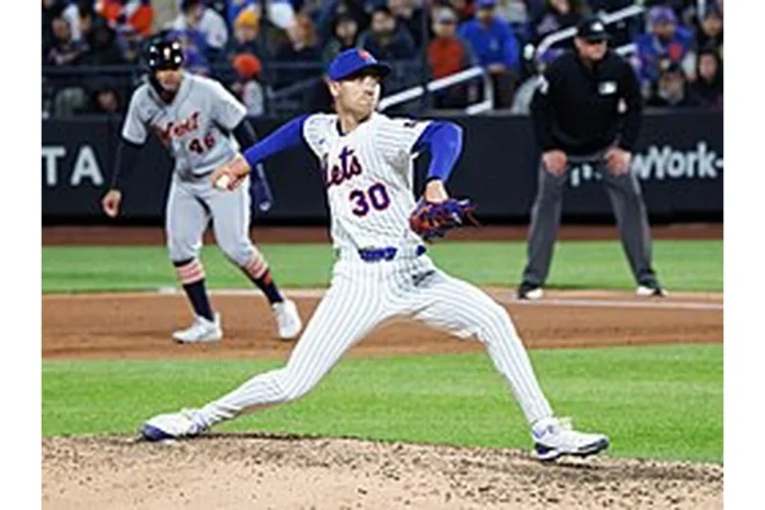 Image of Luke Weaver