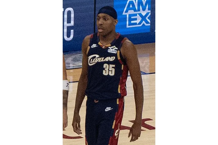 Image of Nae'Qwan Tomlin