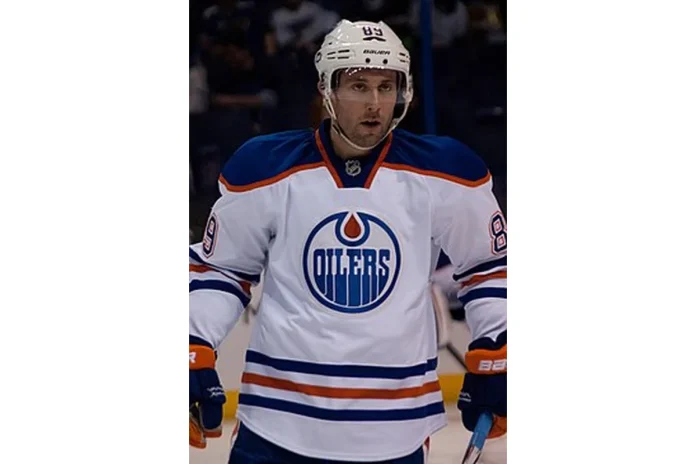 Image of Sam Gagner