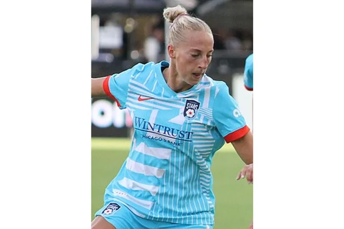 Image of Samantha Cary