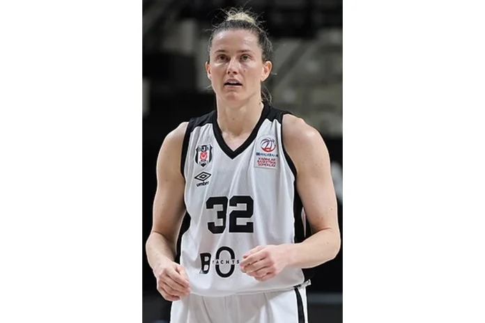 Image of Sami Whitcomb