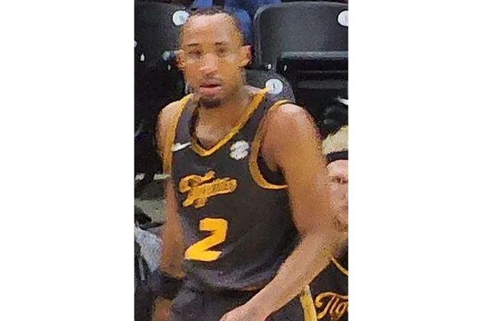 Image of Tamar Bates