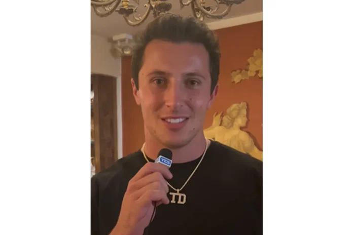 Image of Tommy DeVito
