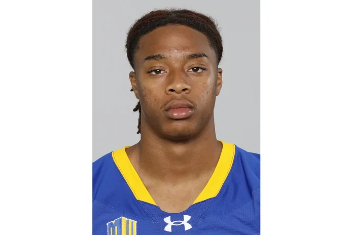 Image of Isaiah Crawford