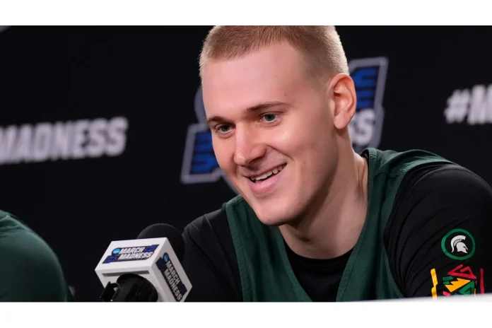 Image of Joey Baker